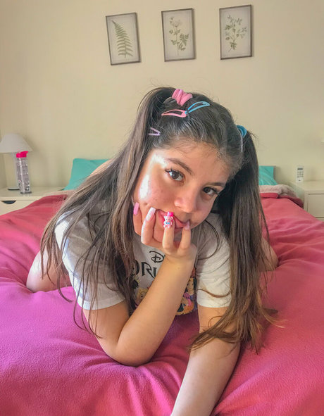 gros seins ébène onlyfans assez érotique galeries