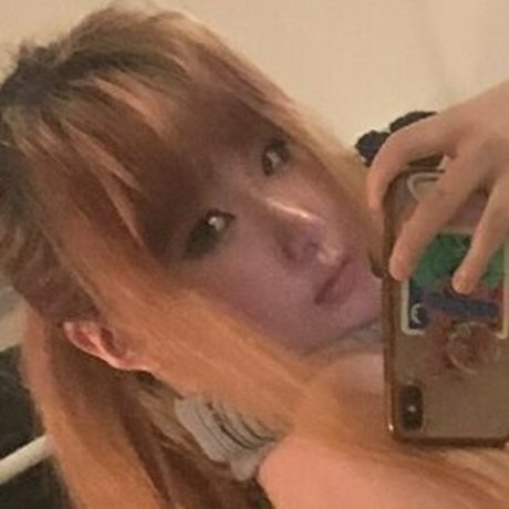 Ririya modèle joli des photos