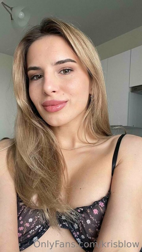 Kris Blow actrice parfaite galerie