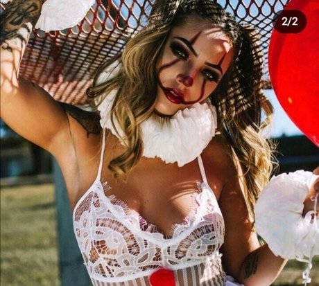 Sylina Ruiz jolie étoile galeries