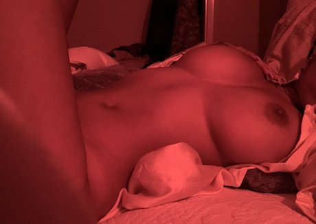 fans emo potelés uniquement nus chauds img