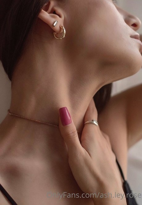 Ashley Rose étoile érotique images