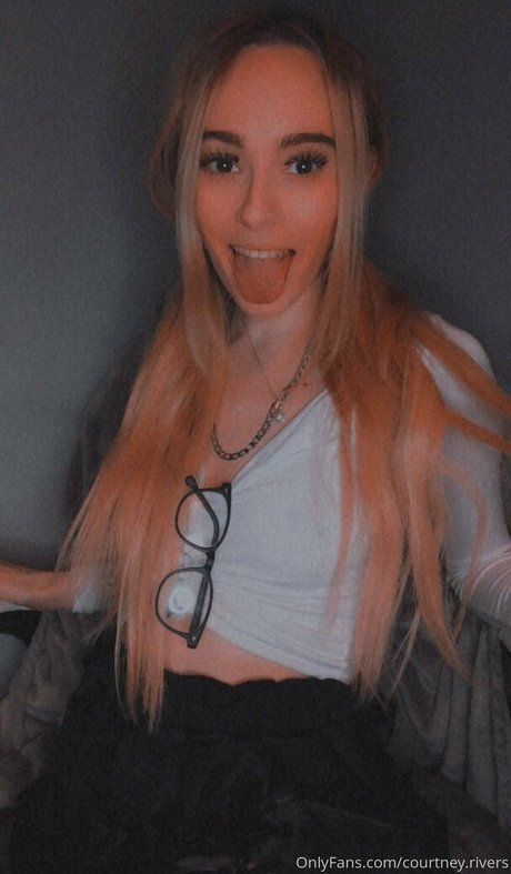 twink poilu onlyfans pornographique en haute définition collection