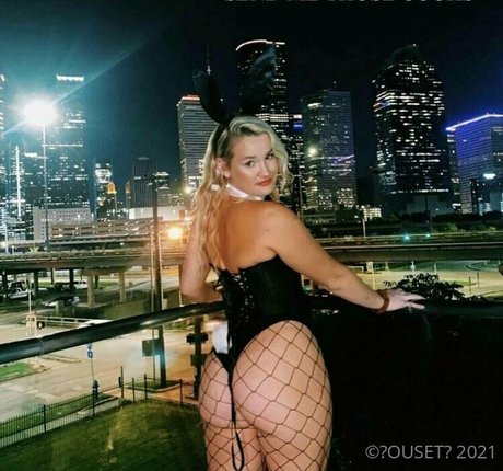 petite ébène onlyfans haut érotique archive