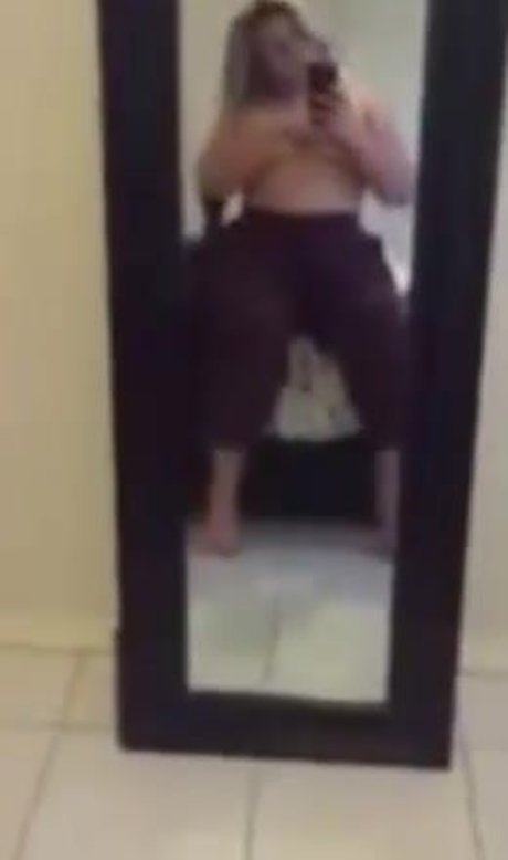 Sabella Monize star du porno de haute qualité photos