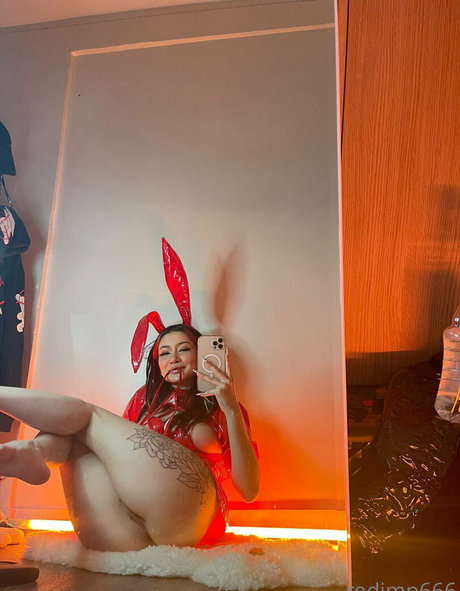 nu nu onlyfans chaud gratuit image