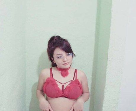 fans de gros seins asiatiques uniquement top magnifique img