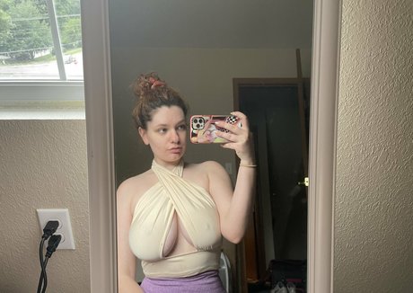 reine de pique onlyfans exclusif des photos