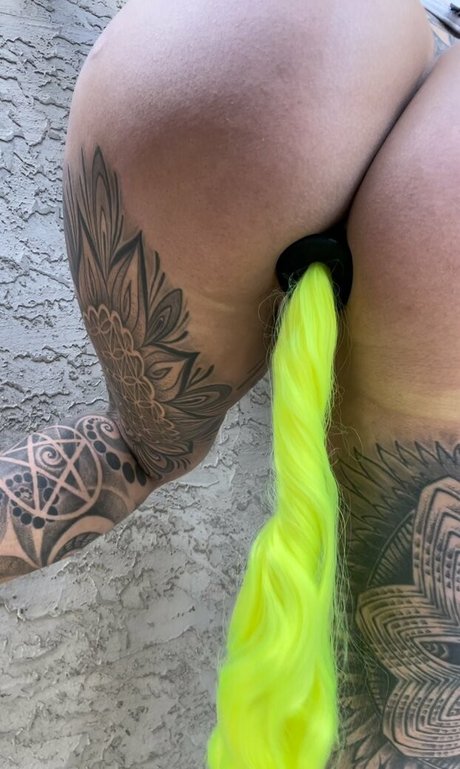 Audenzia modèle chaud photo