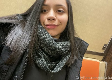 Nixlynka star du sexe photo