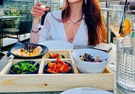 dommy nika art de star du porno collection