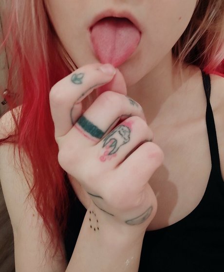 Lana Delmar modèle sympa photos