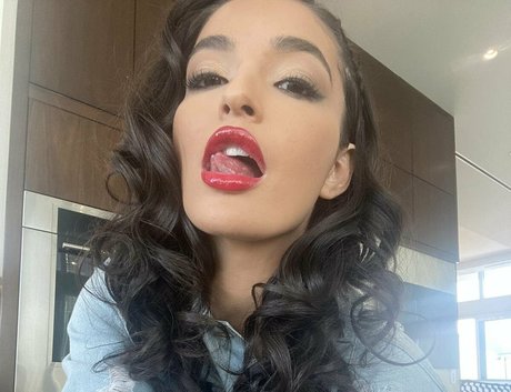 latina épaisse uniquementfans parfait xxx image