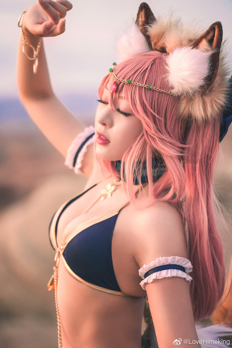 Love Himeking modèle magnifique photo
