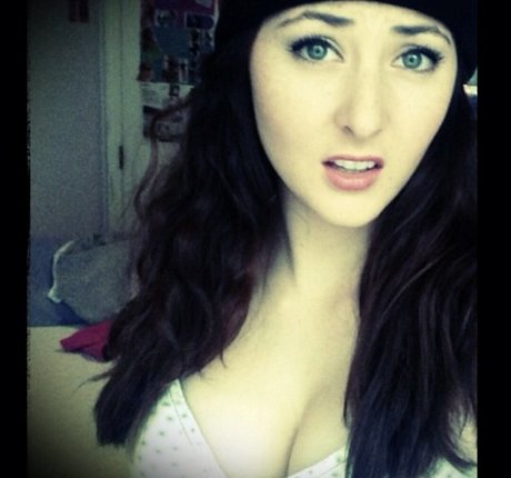 Jessica Trollinger star du porno sympa des photos