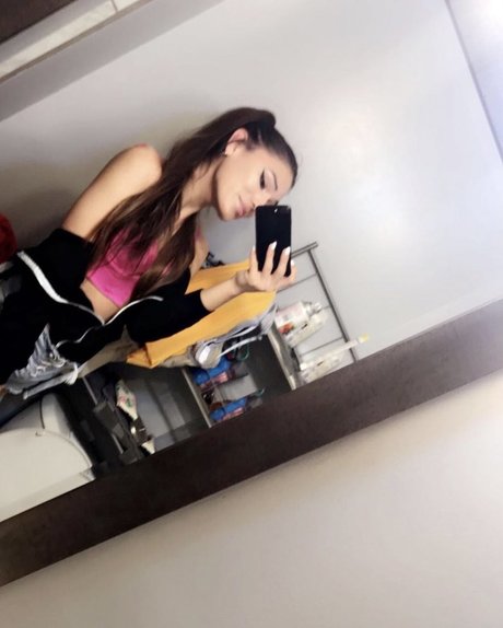 Tiffany Botello étoile xxx photo