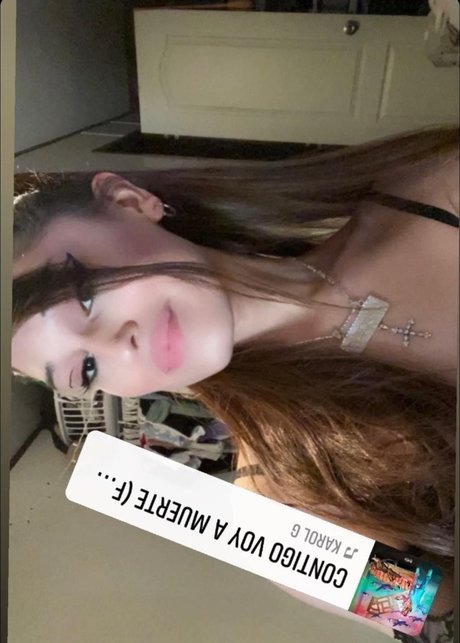 Tiffany Botello actrice de nus images