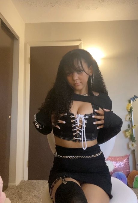 tricherie onlyfans belle chaude des photos