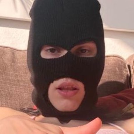 Dora Quinn modèle adulte collection