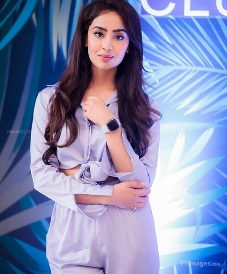 Musskan Sethi star du porno hd des photos