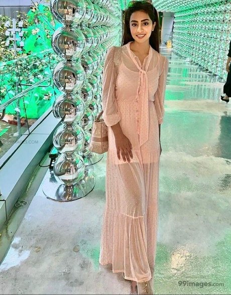 Musskan Sethi nus star du porno galeries