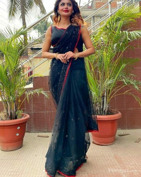 Suhaani Laskar modèle adulte galerie