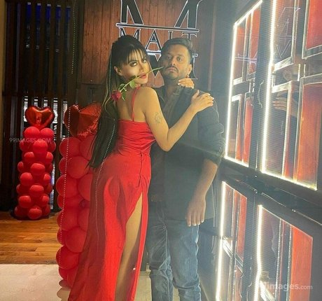 Suhaani Laskar best actress pics