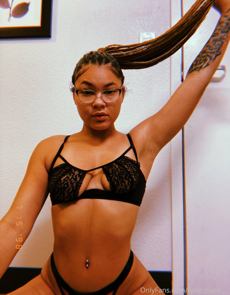 modèles uniquementfans beaux nus photo