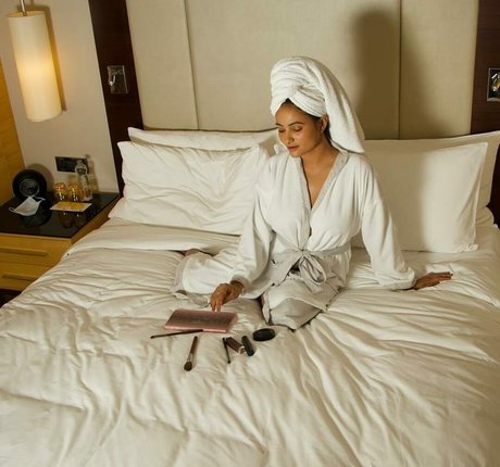 Desi NRI actrice img