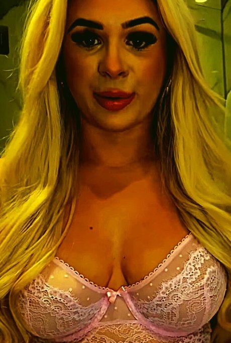 Liberty Poole jolie star du porno archive