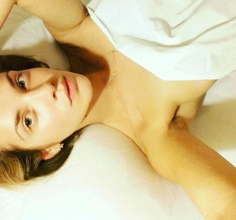 Maria Myskova actrice chaude des photos