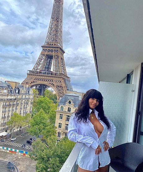 Krissttal Ruizz actrice libre galeries