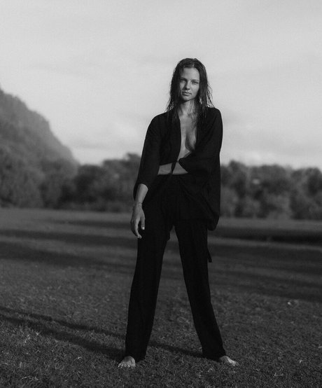 baisers lesbiens onlyfans sympa, meilleur des photos