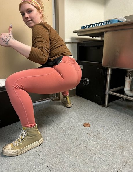 Izzyisdying étoile chaude image