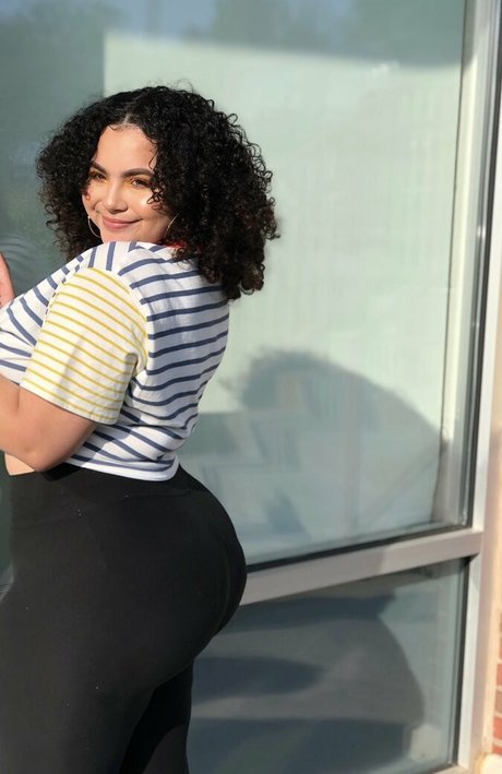 point de vue de rattachement onlyfans art supérieur photos