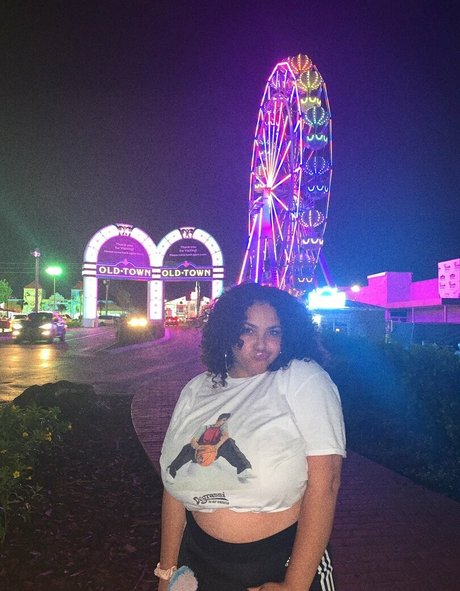 Deanelizyunes étoile nue collection