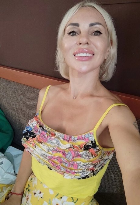 Hotnessi star exclusive photo