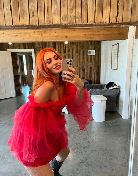 Alicia Atout art modèle img