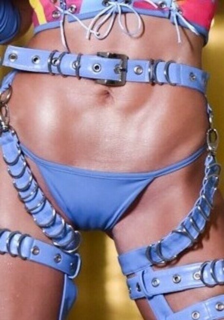 Farofa Da GKay nus de stars du porno archive