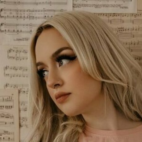 Kelsey Nicoloff actrice exclusive images