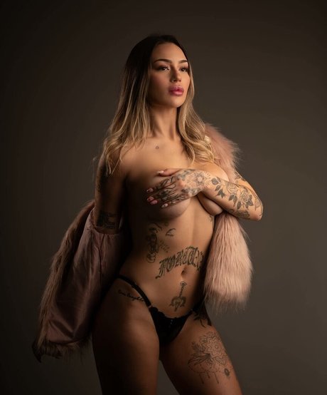 Mayumi Wada meilleure étoile galeries