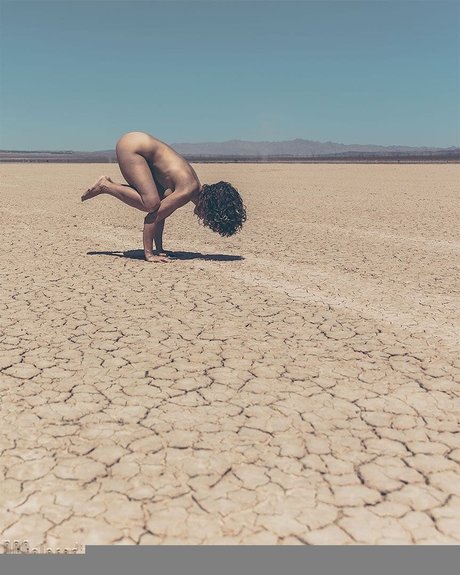 Cyberwitch modèle gratuit galerie