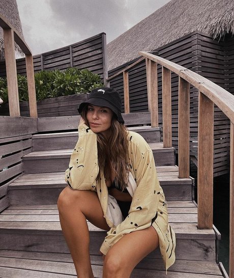 anulingus uniquementfans érotique gratuit galerie