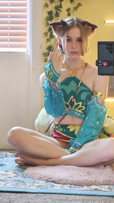 Charlotte40404 star du porno photo