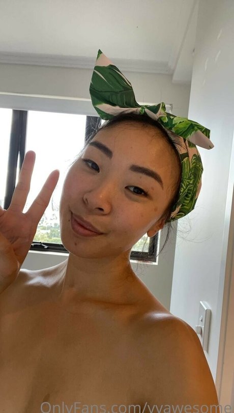 VyAwesome modèle xxx image