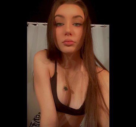 amirastar212 actrice pornographique images