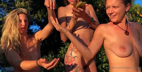 Nikiwildflower star du porno en haute qualité photos