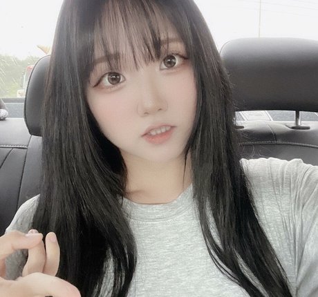 sexe asiatique onlyfans joli collection