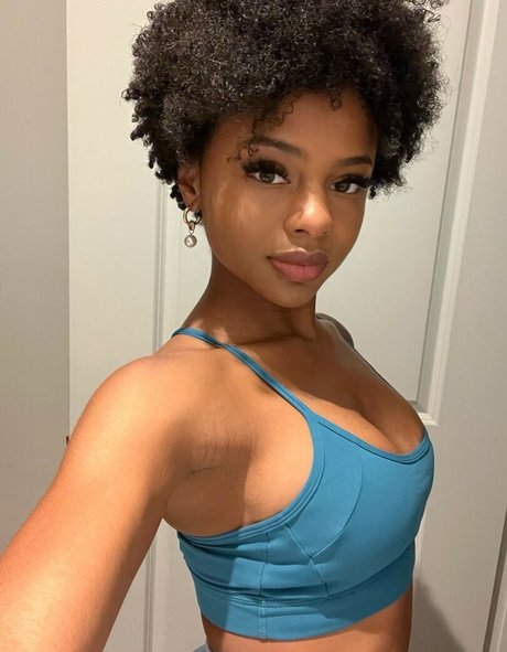 Saffronnn haut étoile photos