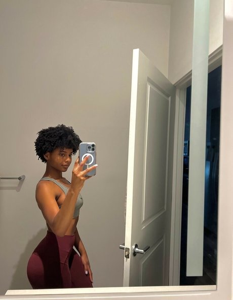 Saffronnn étoile gratuite des photos